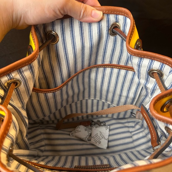 NWOT Dooney & Bourke Mustard Yellow Leather Trim Bucket Bag Purse - Picture 12 of 13